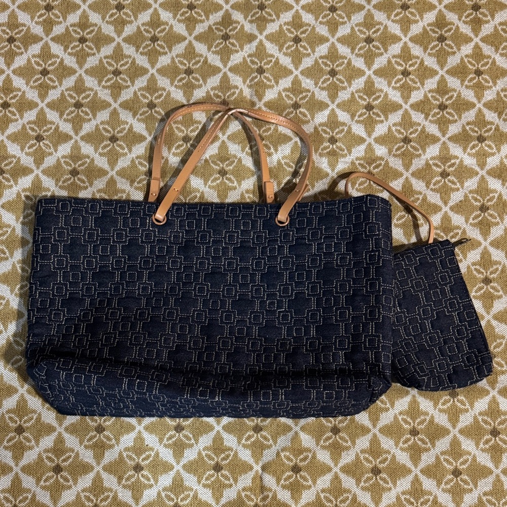 Lord & Taylor Navy Geometric Tote